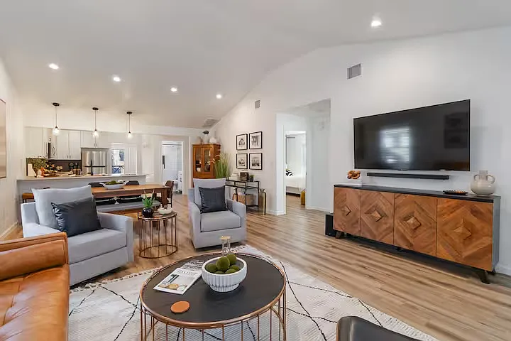 803 Martin Luther King Jr Dr — Photo 3
