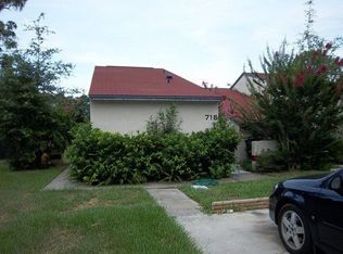 718 Golden Sunshine Cir, Orlando, FL 32807