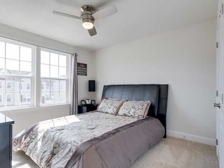 Danridge Manor Dr — Photo 18