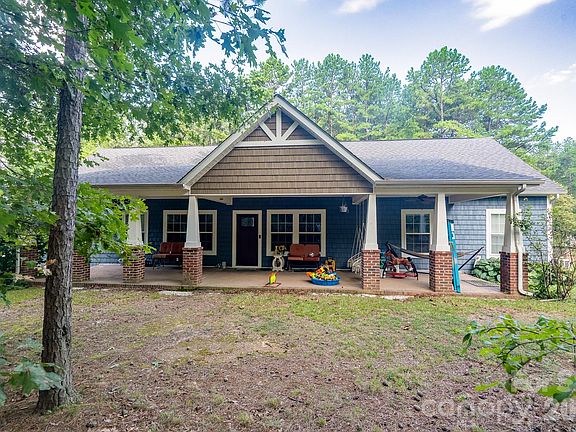 3rd image of 13891 Connor Rd