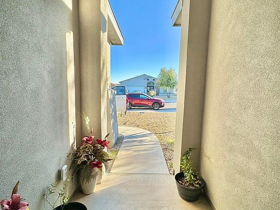 3rd image of 4726 W Grey Ghost Rd