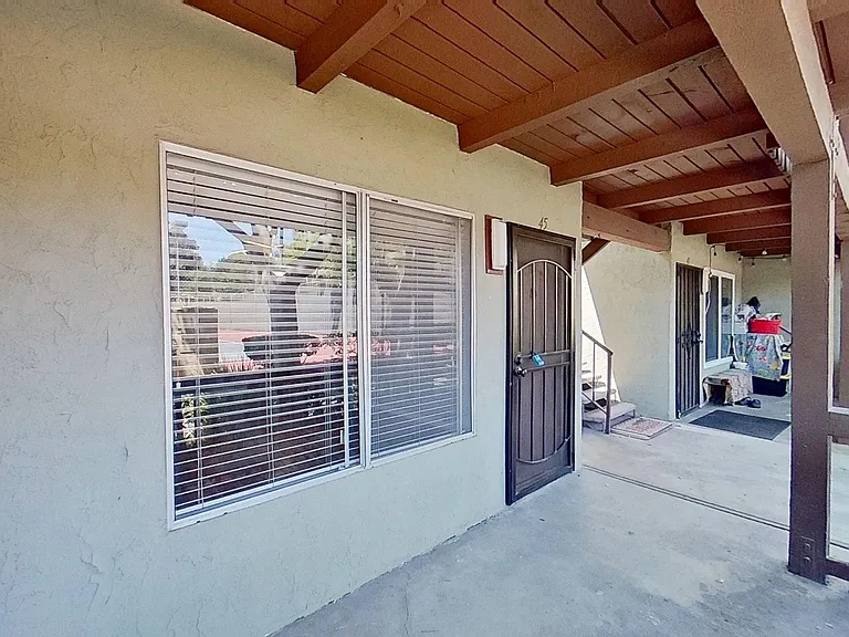 1040 W Macarthur Blvd #45 — Photo 19