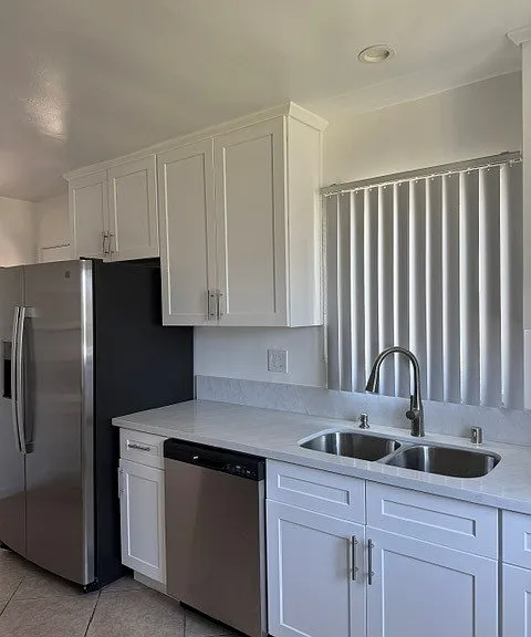 2519 N Lincoln St — Photo 11