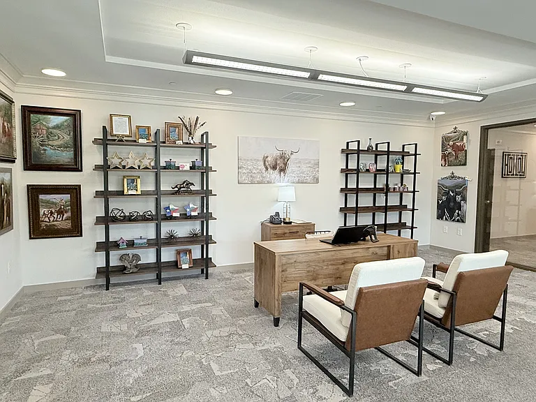 Leasing Office