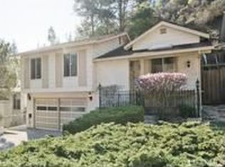 25 Cape Breton Ct, Pacifica, CA 94044