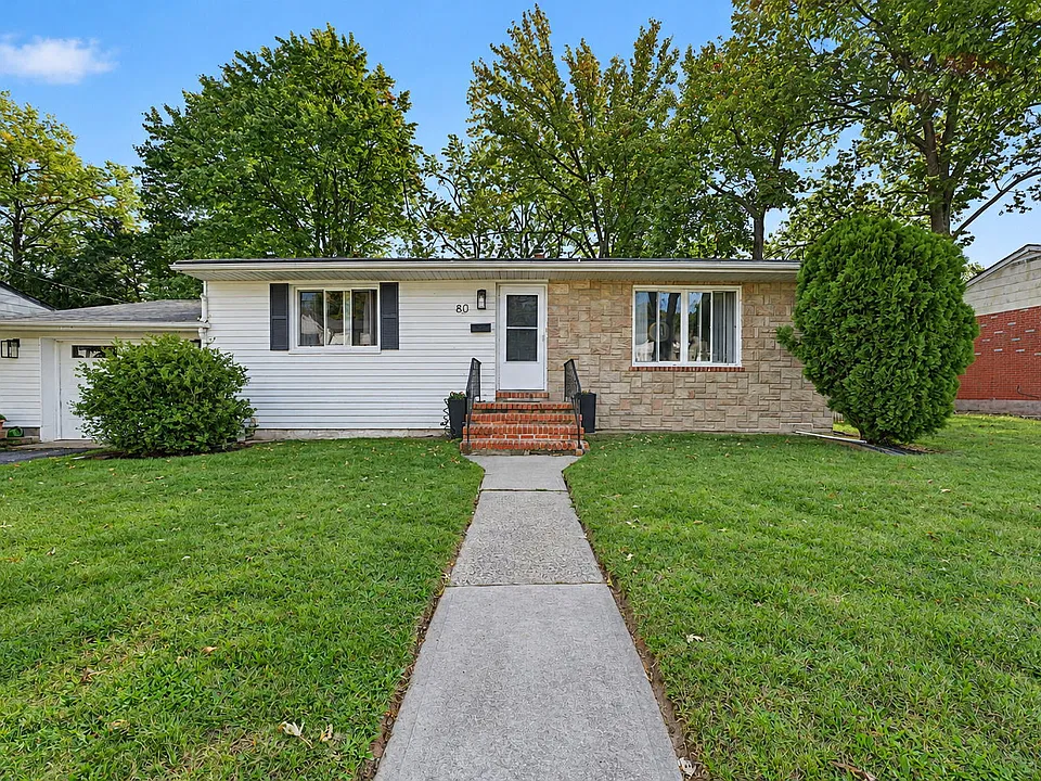 80 Merritt Ave