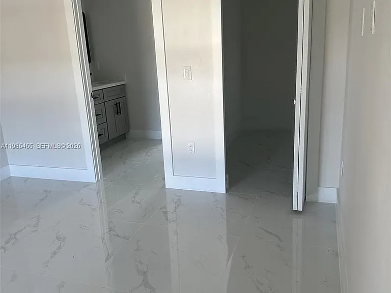 712 Euston Ave S — Photo 12