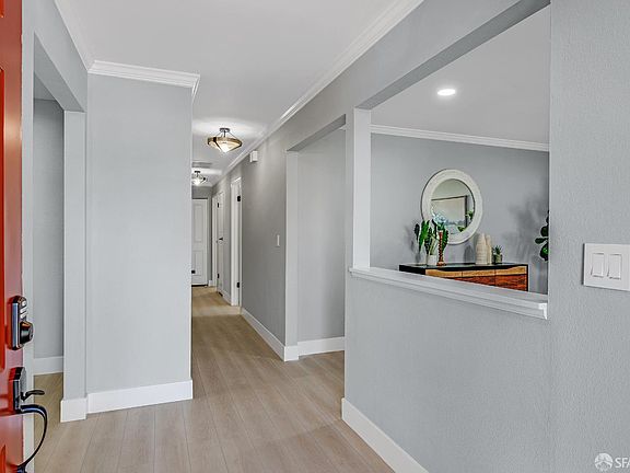5th image of 58 Orinda Cir