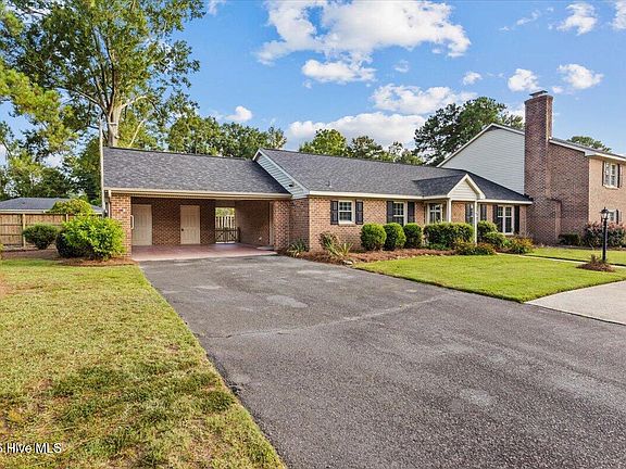3rd image of 844 Westminster Lane