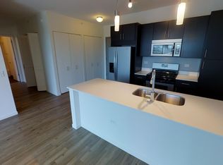 3750 N Halsted St #1012, Chicago, IL 60613