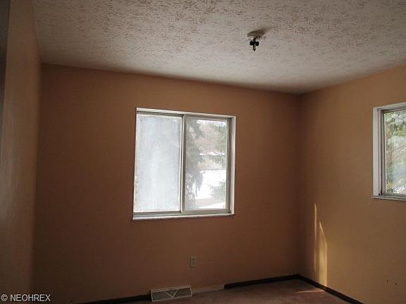 3rd image of 4521 Timothy Dr