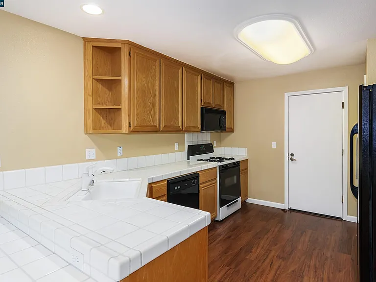 135 Coralflower Ln — Photo 18