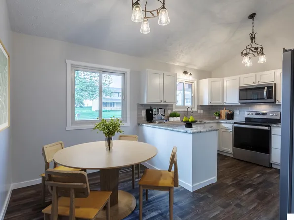 13402 Slayton St, Omaha, NE 68138