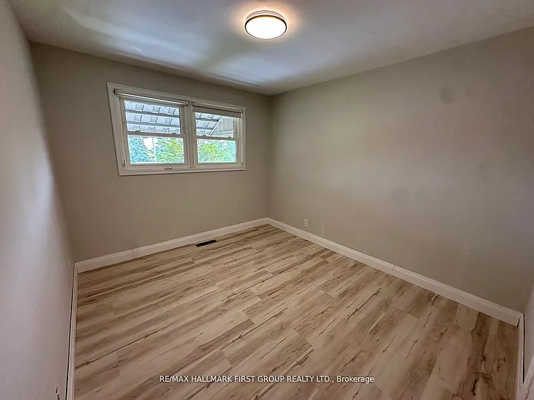 714 Tennyson Ave — Photo 4