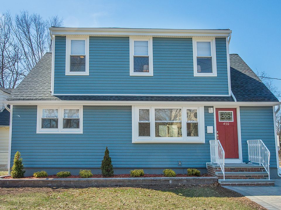1st image of 450 Broughton Ave