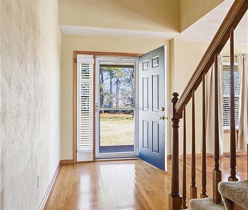 2nd image of 2029 Carolina Rd