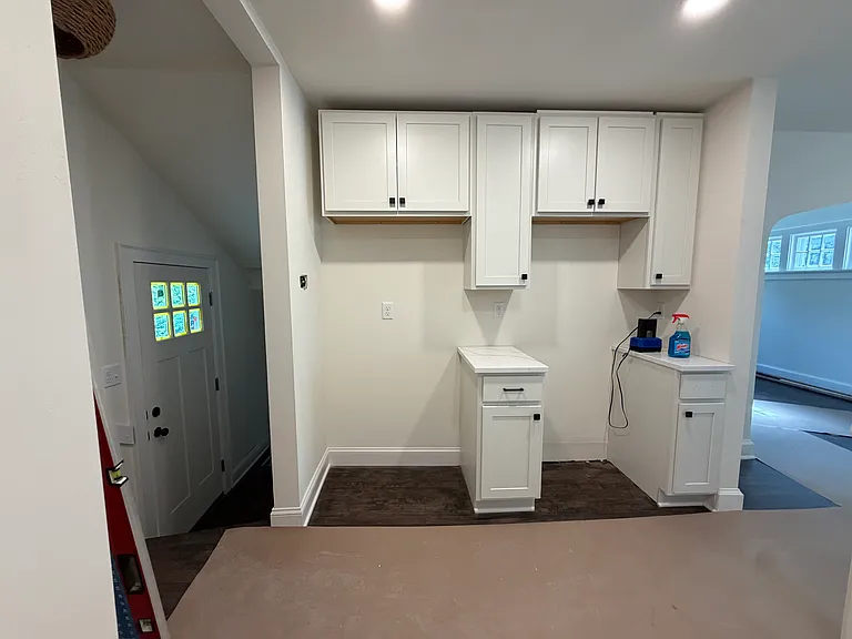 8308 Gridley Ave — Photo 9