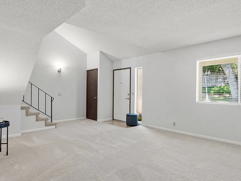 7235 Cinnamon Cir — Photo 6