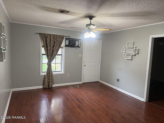 4th image of 3011 Jefferson St