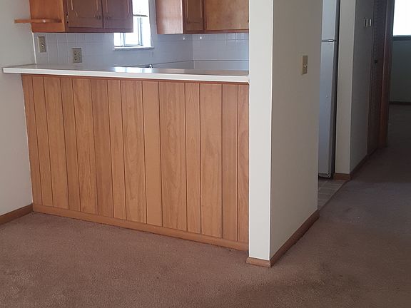 2nd image of 4632 Holly St APT 10