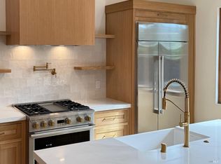 670 Oak Ln, Sonoma, CA
