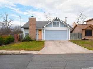 6131 Valley Bay Dr, San Antonio, TX 78250