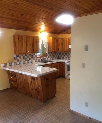 4th image of 2111 Murie Ln
