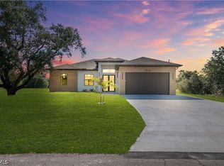1717 Roosevelt Ave, Lehigh Acres, FL 33972