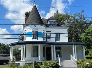 898 Main St, Beverly, WV 26253