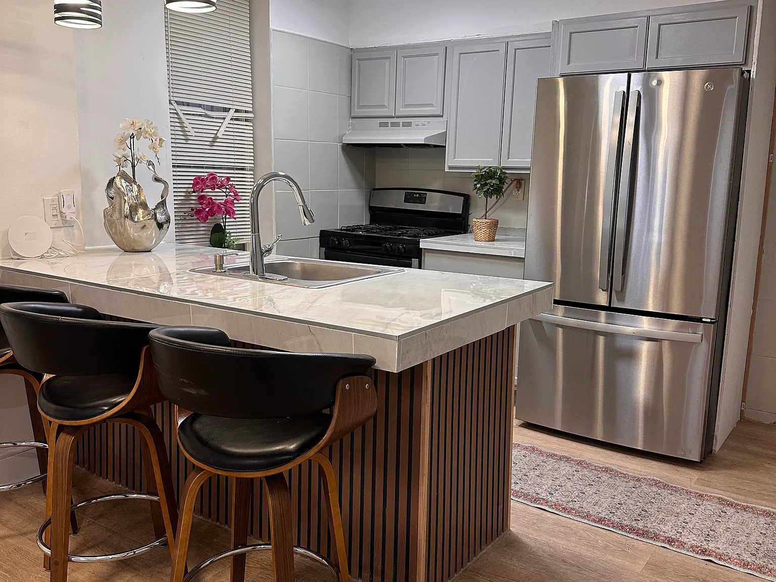 4 bed, 1584 sqft, $1,950 — Photo 3