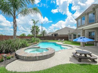 2014 Upland Shadows Dr, Sugar Land, TX 77479
