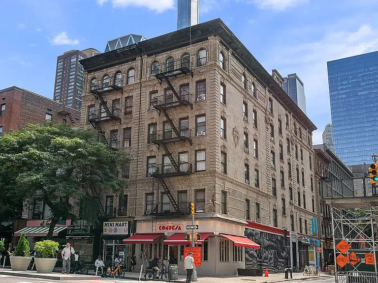 826 9th Ave #4RN — Photo 8