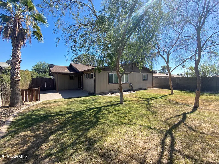 6728 W Vogel Ave — Photo 15
