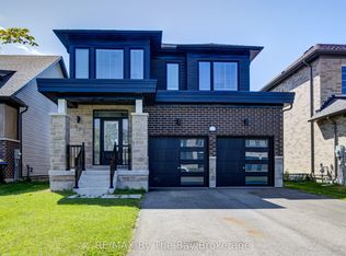 17 Rosanne Cir, Wasaga Beach, ON L9Z 1J7