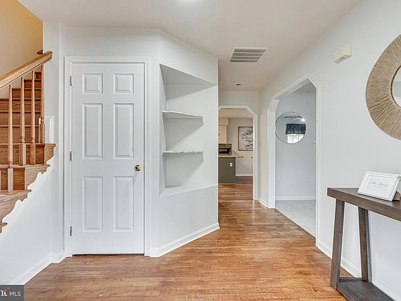 4th image of 7120 Bluegrass Way