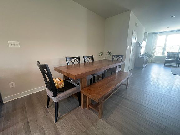 3rd image of 153 Torrey Dr