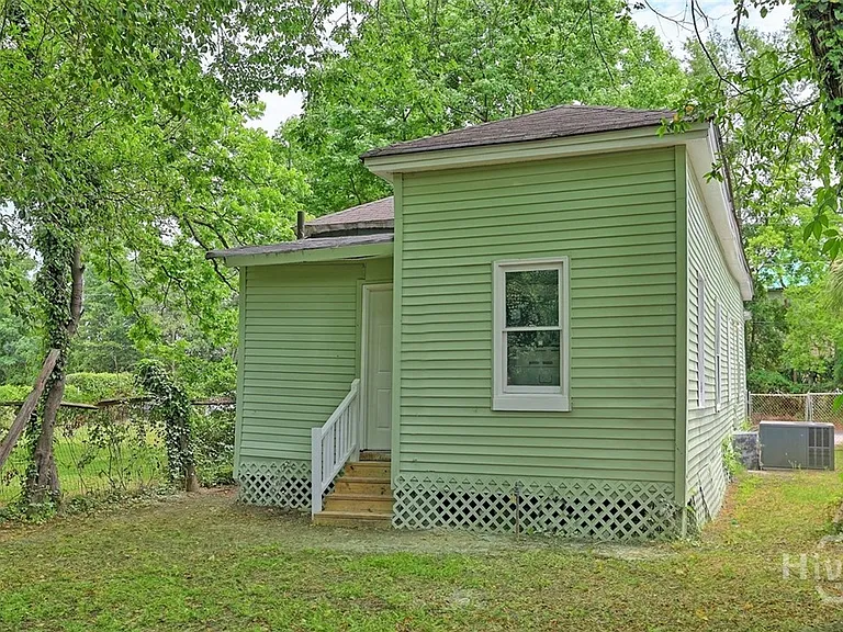 917 Elliott Ave — Photo 24