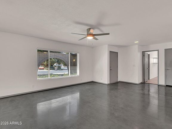 5th image of 5605 W REDFIELD Road