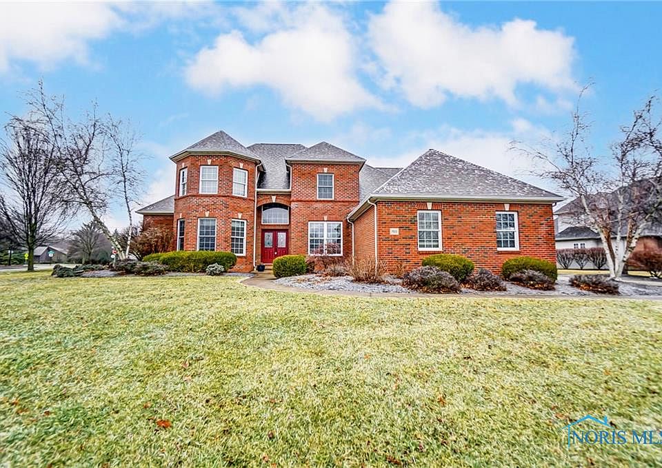 1st image of 700 Meadowview Dr