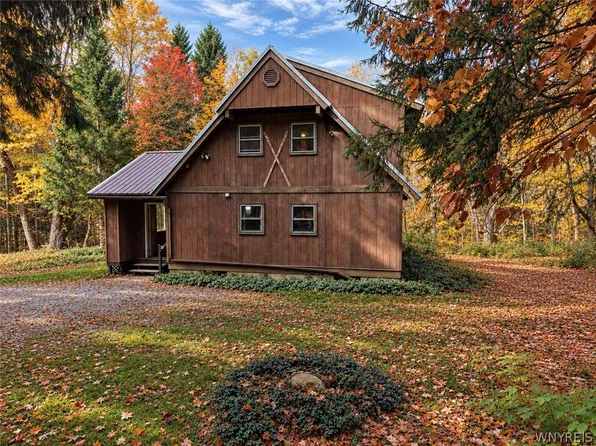 6120 Co Rd, Cherry Creek, NY 14723