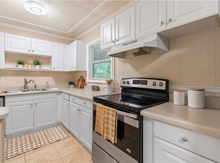 4652 Patrick Dr NE, Kennesaw, GA 30144