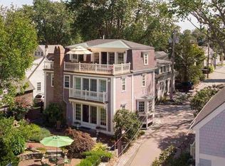 56 Piscataqua St, New Castle, NH 03854