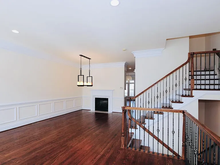 6758 Darrells Grant Pl — Photo 3