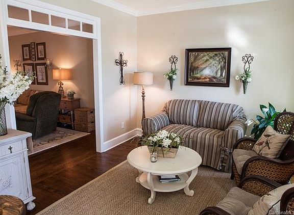 5th image of 1877 Silverwood Dr