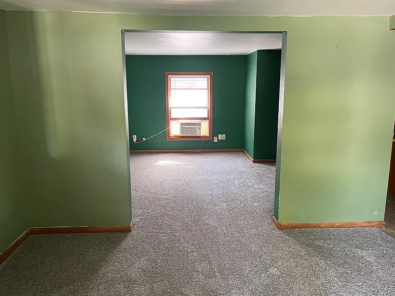 502 S Mills St #2 — Photo 3