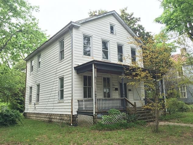 1st image of 3402 Delaware Ave #02