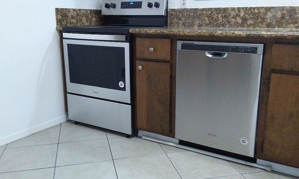 1st image of 5561 Sandpiper Ct