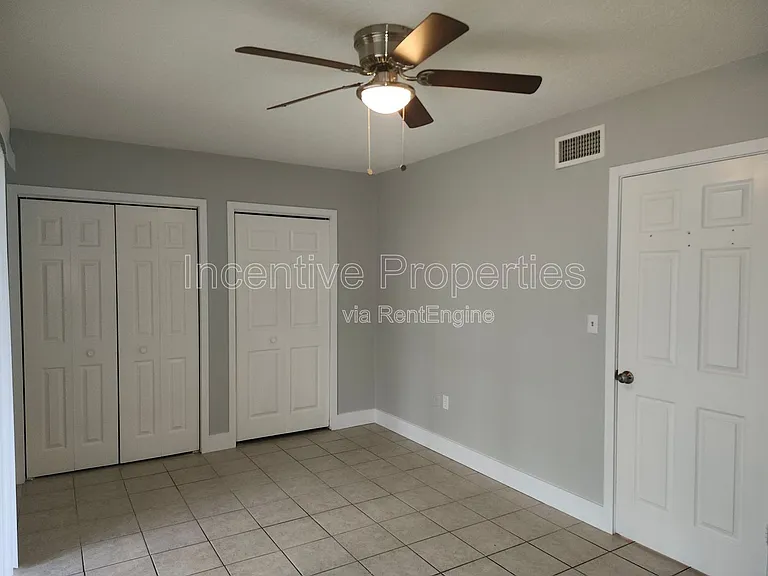 310 Mayfair Pl SW — Photo 8