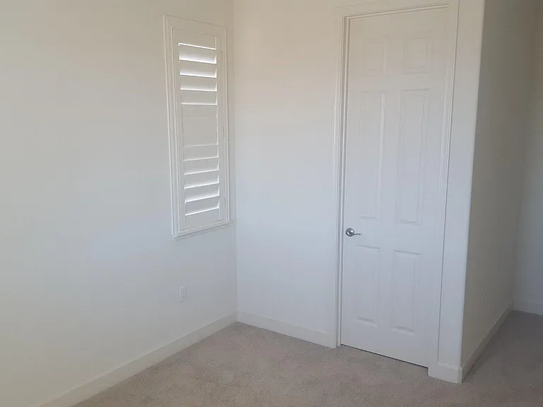 2256 W Cantara Dr — Photo 16