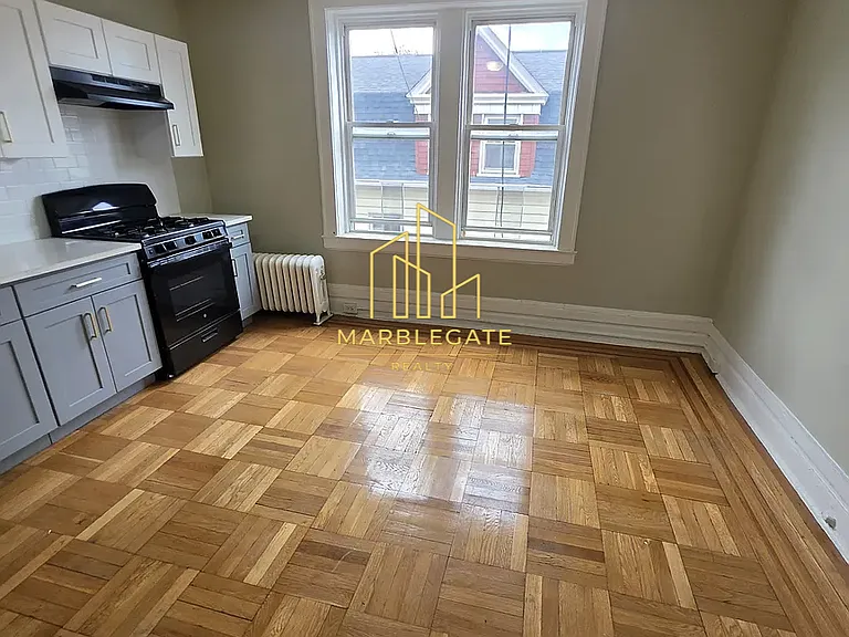 2 Columbia Ave #3033 — Photo 2